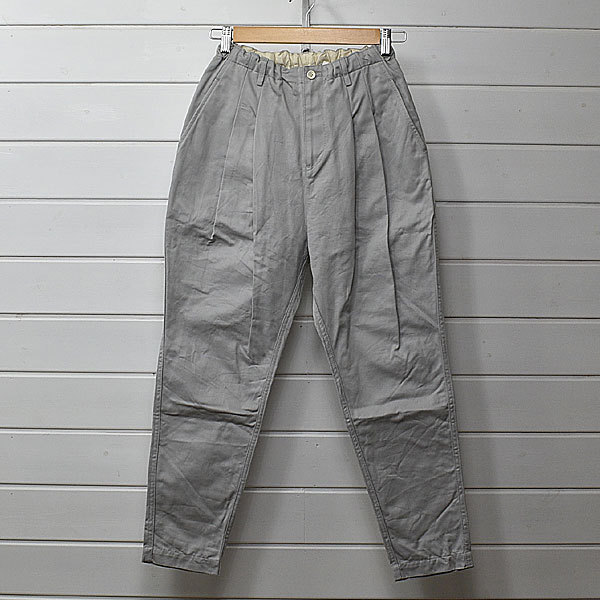 ゴーシュ カツラギ タック テーパード パンツ グレー｜買取査定